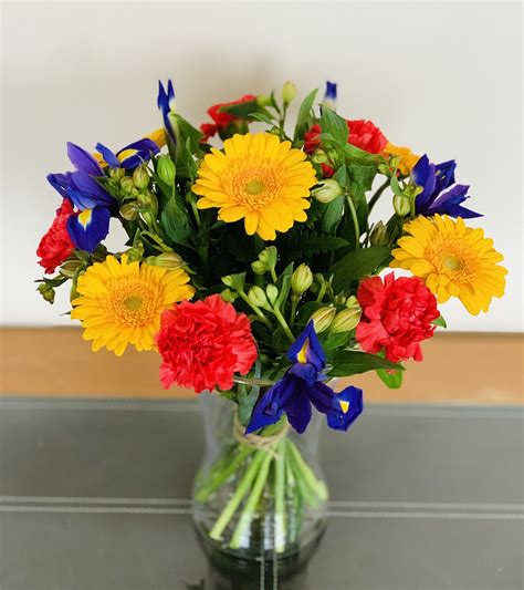 flower delivery maidenhead uk